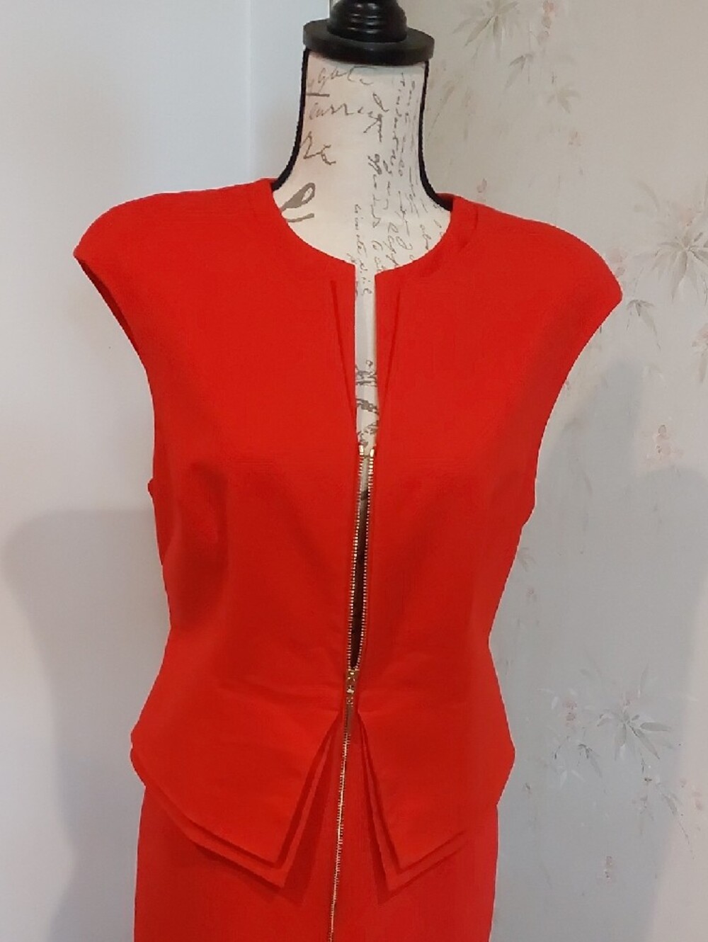 Ted Baker London Red Two-Piece Sheath Dress with Front Zip - Picture 2 of 15